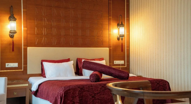 Четырёхместный номер Standard Kronos Hotel