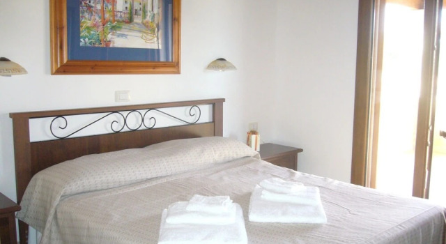 House With 5 Bedrooms in Olia Speciosa, With Furnished Terrace and Wif