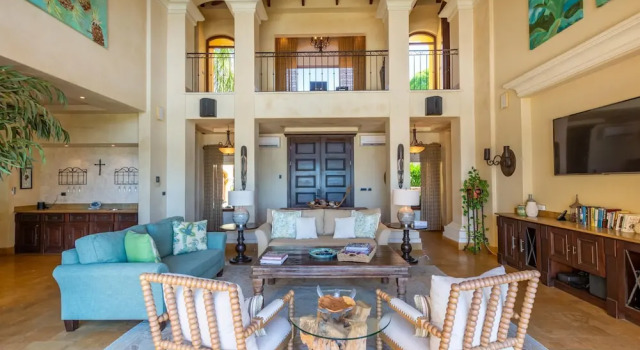 Mediterranean-style Flamingo mansion offers the ultimate in beachfront luxury, Buchen Sie Hotel Flamingo Guanacaste