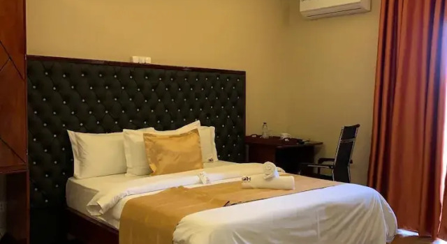 Camera Luxury SKY KENAKO HOTEL