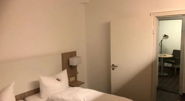 Двухместный номер Economy Heerens Hotel Garni