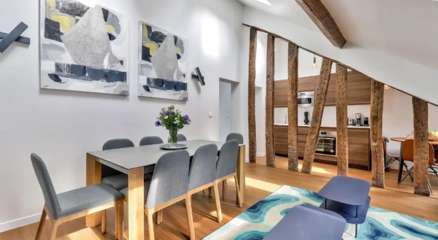 117 - Urban Cest La Vie In Montorgueil, Забронировать Отель Париж Иль-де-Франс, рядом с Станция метро Rambuteau