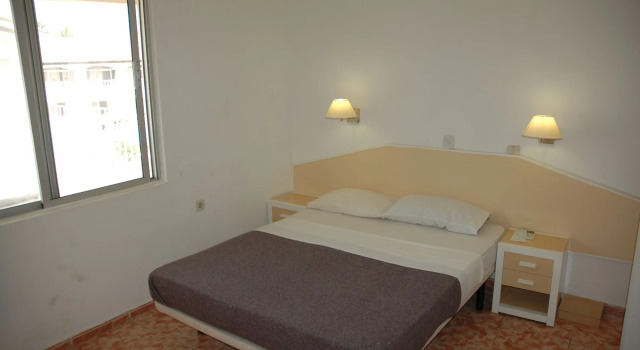 Cape Point Hotel, Rezervasyon Otel Bakau Kanifing