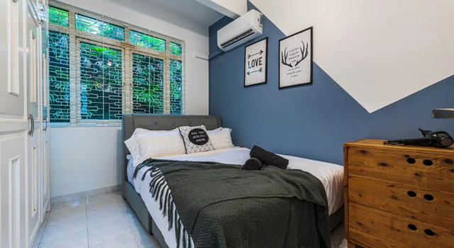 25P Enchanting Bungalow Retreat - Mystical Garden,Petaling Jaya by Verano, Забронировать Отель Отели Петалинг-Джая с парковкой, рядом с Университет Малайя, Парковка