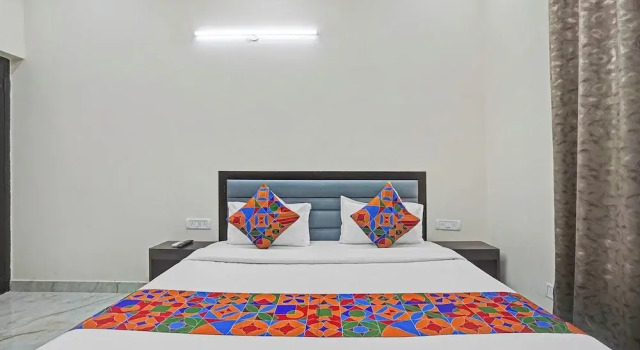 Номер Deluxe Fabhotel Winsome Inn