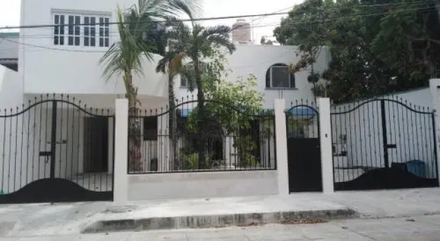 Thelmar Rooms Cancun, Prenota Bed & breakfast Hotel a Quintana Roo con parcheggio, Parcheggio