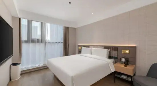 Люкс Homeinn Plus Hotel (Xi'an Bandaoti Chanyeyuan Huawei Yanjiusuo)