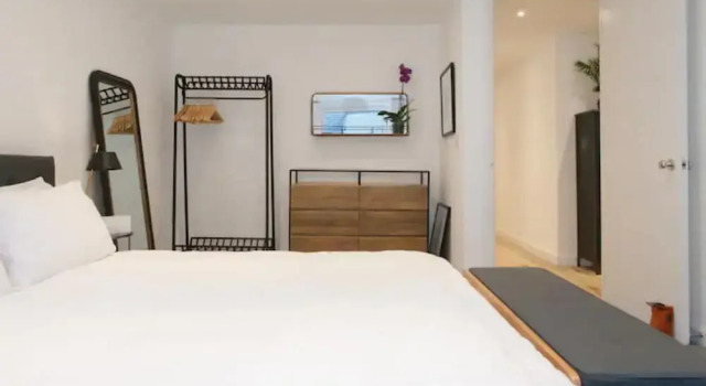 Shoreditch - Immaculate 2 Bedrooms Flat For 6, Забронировать Отель Лондон Большой Лондон, рядом с Железнодорожная станция Олд-Стрит