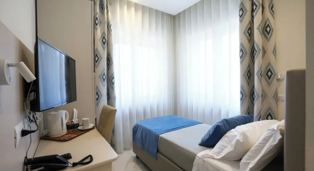 Номер Economy Vomero High Hotel