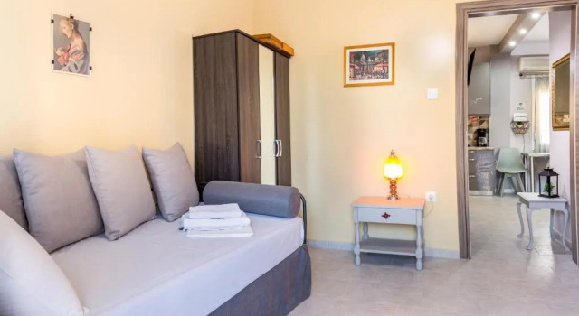 2 Bedroom Modern Apartment in Perea