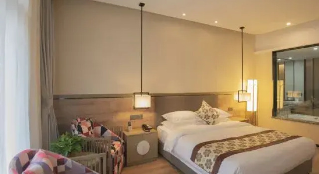 Wuxi Sakura Villa （Taihu Yuantouzhu Scenic Area）, Book Villa Cottages in Wuxi, Cottage