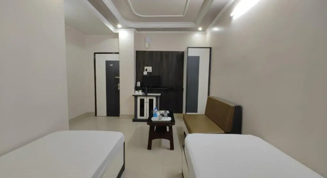 Люкс HOTEL INDRAPRASTHA, Malda