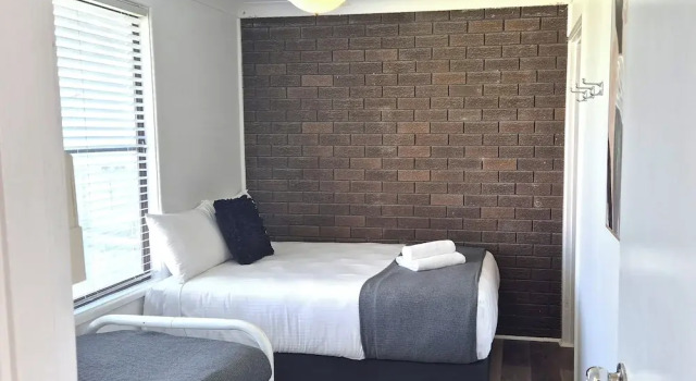 Коттедж Standard с 3 комнатами Tamworth Holiday Park