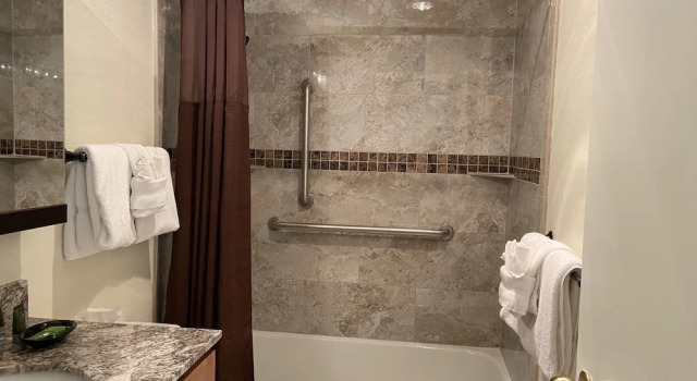 Номер Deluxe GetAways at Park Regency Resort
