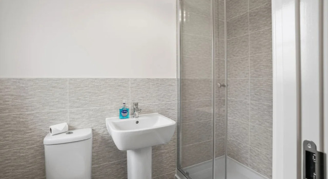 New Luxury 3 bed House in Oulton Broad Lowestoft, Prenota Hotel Lowestoft 