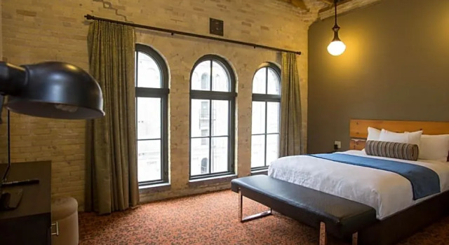 Двухместный люкс c 1 комнатой Brewhouse Inn and Suites
