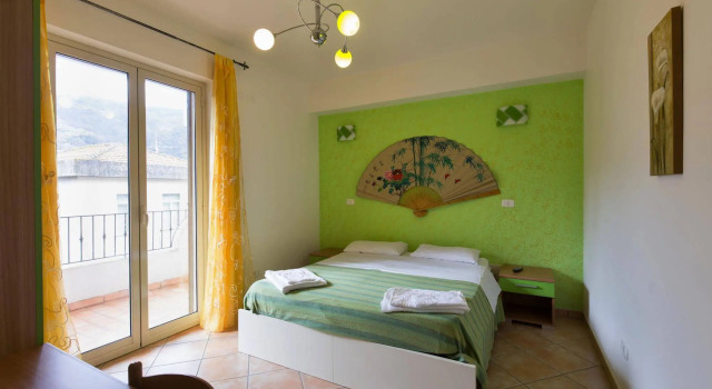 Madogi, Book Hotel Hotels in Sicily with Parking, Parking