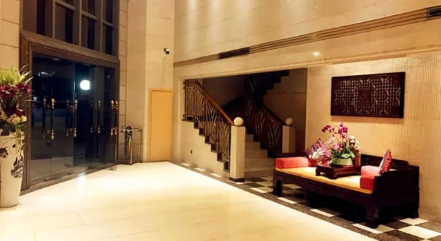 Guangzhou Xinheyuan Hotel, Rezervasyon Otel Guangdong otoparklı oteller, Otopark