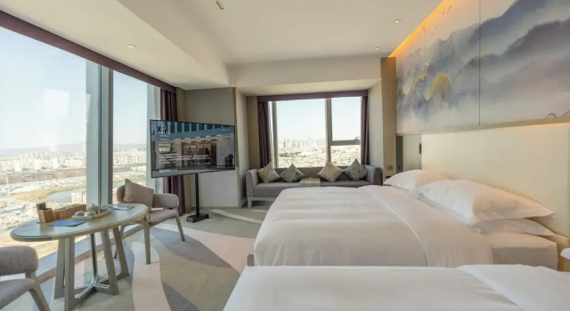 Номер Standard с видом на город Delta Hotels by Marriott Kunming