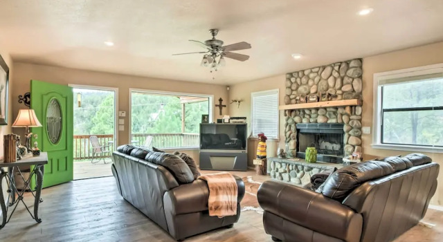 Коттедж Ruidoso Home w/ Deck & Grill, Near Grindstone Lake