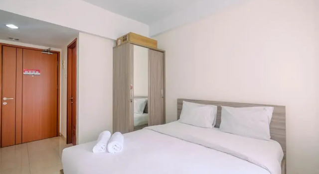 Camera Standard Comfy and Simply Studio Apartment at Margonda Residences 3