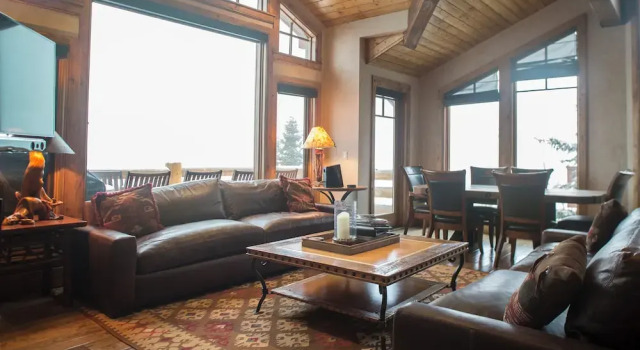 Stag Lodge at Deer Valley Resort - Four Bedroom with Spa #23 4 Condo, Varaa Lomakeskus Deer Valley 