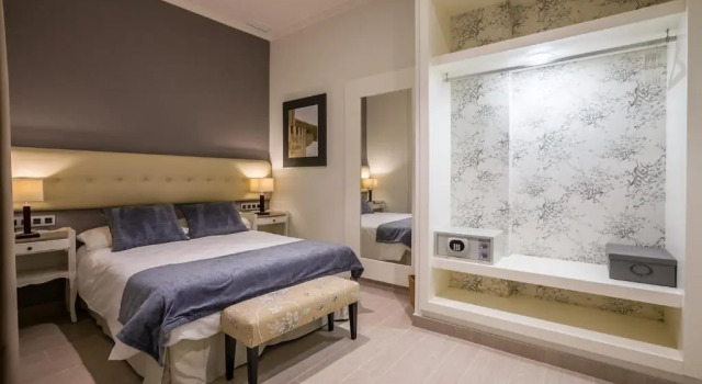 Номер Standard Цокольный этаж c 1 комнатой Welldone Cathedral Suites