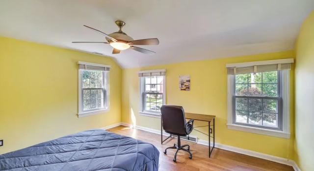 Ohio Hub w/ Patio ~ 9 Mi to Cleveland!, Reserva ahora Hotel Cleveland Heights Ohio