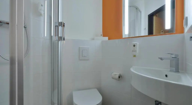 Семейный номер Standard B&B Hotel Freiburg-Nord