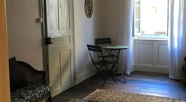 La Maison sur La Rivière, Varaa Hotelli Vabre 