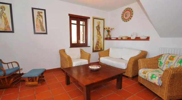 Villa a Pisciotta ID 676