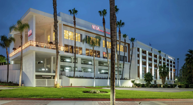 Doubletree By Hilton Pomona, Prenota Hotel Pomona Los Angeles Metropolitan Area