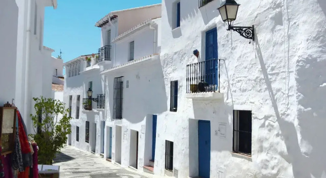 Modern Villa in Frigiliana With Private Swimming Pool, Varaa Villa Frigiliana Axarquía
