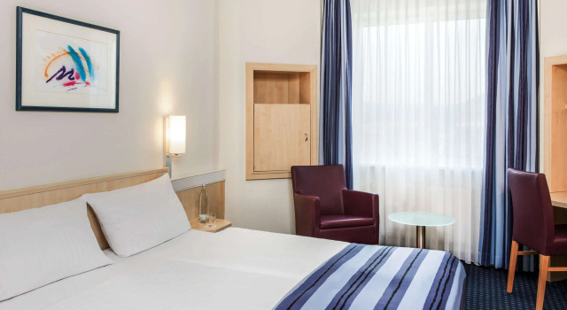 Двухместный номер Standard Hotel Freiburg City Center by Leonardo Hotels