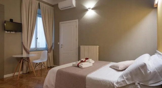 Residenza dEpoca Visacci, Prenota Hotel Hotel a Duomo con parcheggio, Parcheggio