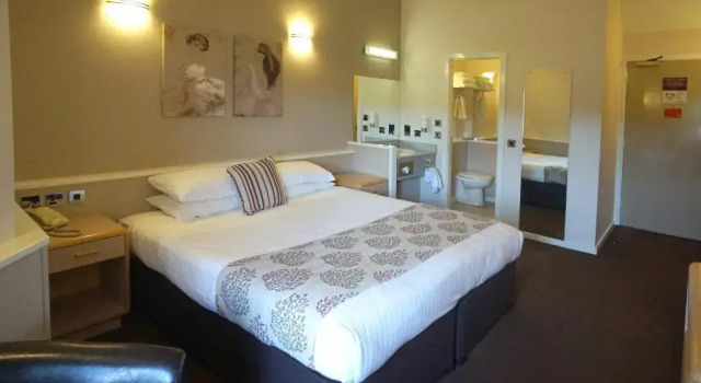 Damon’s Hotel, Забронировать Отель Отели Англии 3 звезды, 3*
