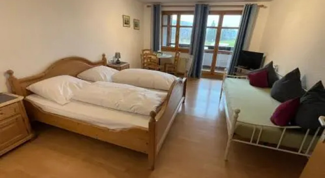Gasthof Jägerhaus, Varaa Hotelli Hotellit Baijeri pysäköinnillä, Pysäköinti
