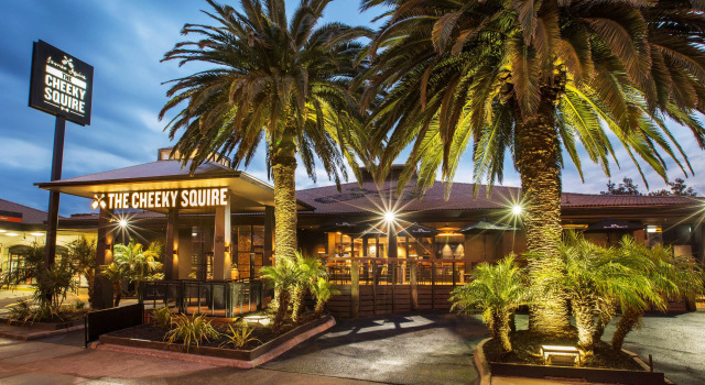 Nightcap at The Cheeky Squire, Đặt Khách sạn mini Frankston Mornington Peninsula