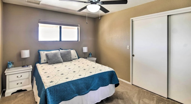 Коттедж Bullhead City Home w/ Private Pool, Hot Tub & View