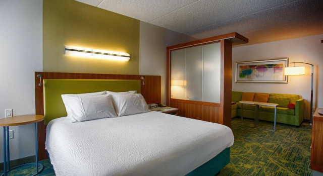 SpringHill Suites Ewing Township Princeton South, Buchen Sie Hotel Ewing Philadelphia und Umgebung