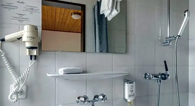 Номер с видом на горы Hotel Restaurant Bänklialp