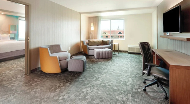 Люкс Courtyard by Marriott Rome