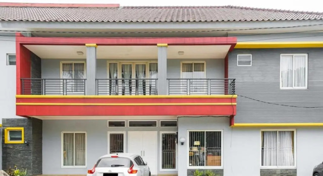 RedDoorz near Siloam Karawaci 3