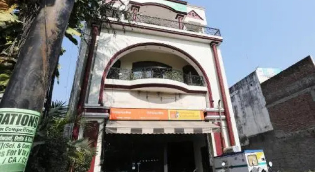 OYO 23163 Hotel Krishna, Prenota Hotel Rudrapur West Bengal