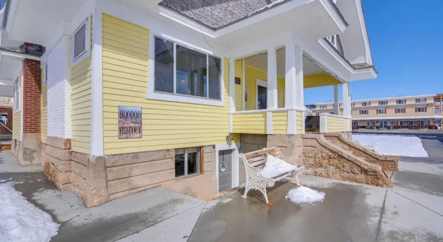 Коттедж Cozy Historic Home w/ Games, Near Bryce Canyon!