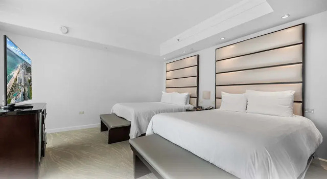 Полулюкс FB Miami Beach Tresor Private Luxury Suites