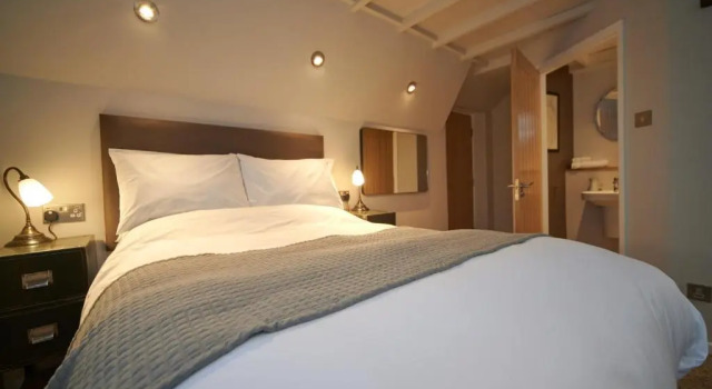 Номер Deluxe Black Lion Inn
