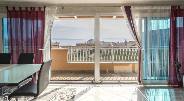 Апартаменты Comfort Luxury apartment Alduk close to Znjan beach with the sea view