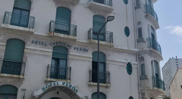 Hôtel Peron, Забронировать Отель Ла-Корниш 