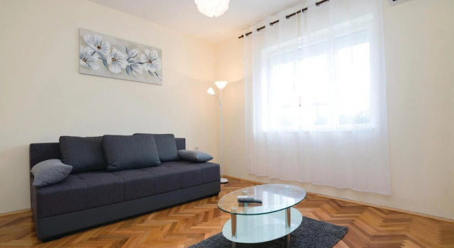 Nice Home in Sukosan With 2 Bedrooms, Wifi and Outdoor Swimming Pool